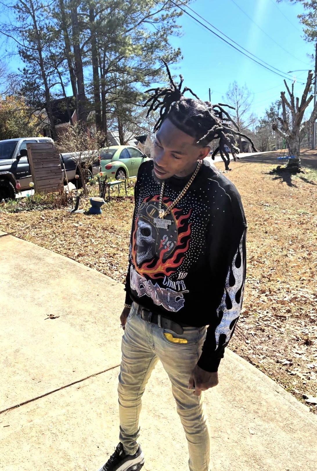 RISKTaker SANE outside in daylight